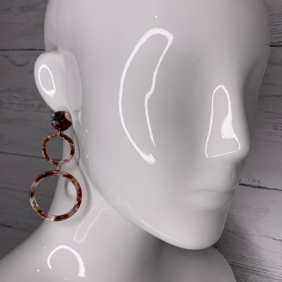 Triple Circle Link Hoop Earrings - Picture 8 of 8